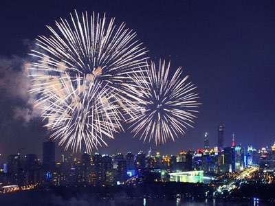 提前祝大家國慶、中秋雙節快樂